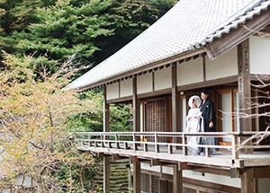 แพ็คเกจถ่ายภาพด้วยชุดแบบญี่ปุ่นบนเกาะชิบูคุ
