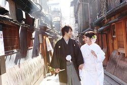 ท่านจะได้รับไฟล์ภาพถ่ายที่มีความเป็นศิลปะและมีความเป็นธรรมชาติ