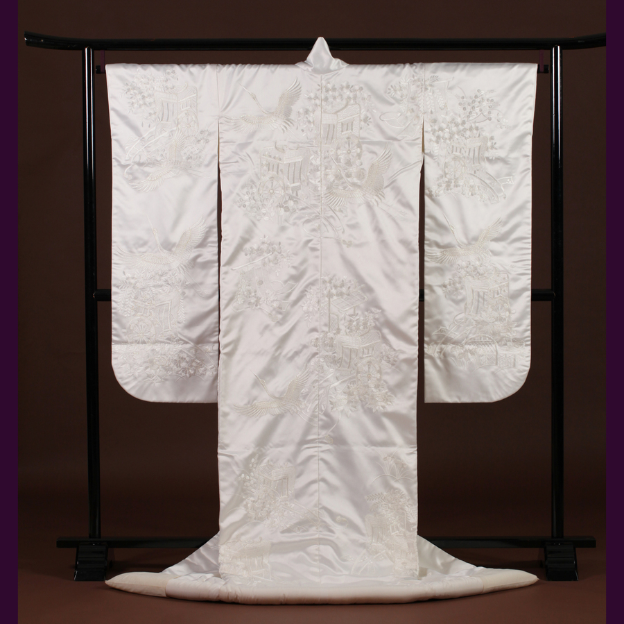 Shiromuku wedding dress